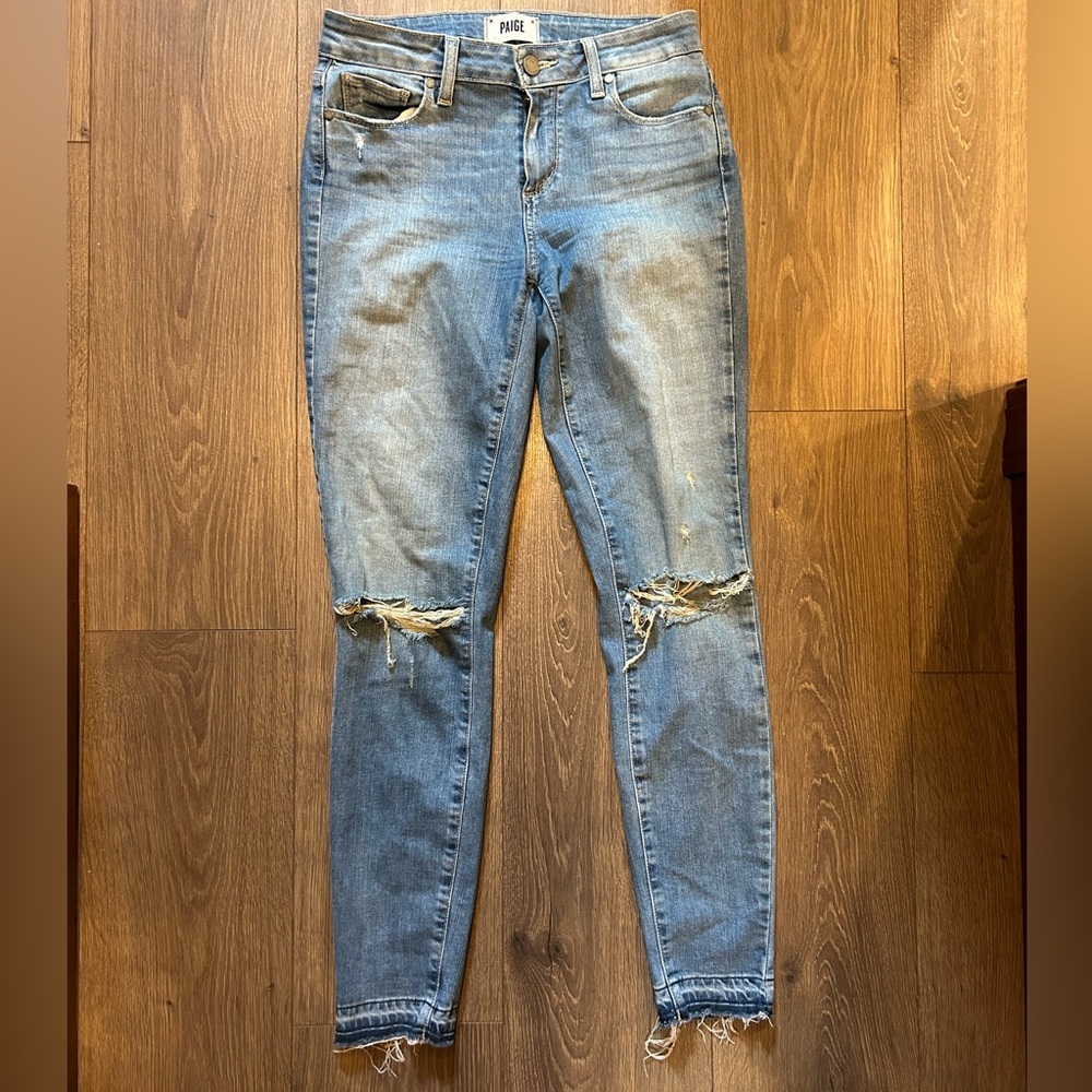 PAIGE distressed skinny jeans size 28